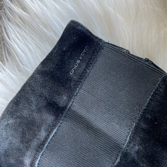 Vagabond Suede Wedge Zip up Booties EUC - Picture 2 of 15